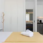 Luxury Mikonos 別荘 カラファティス